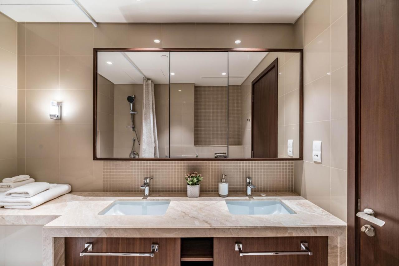 Lux Bnb Boulevard Point Sky Line Views Dubai Eksteriør billede